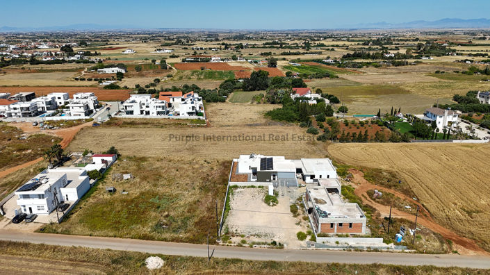 Image No.12-2 Bed Bungalow for sale