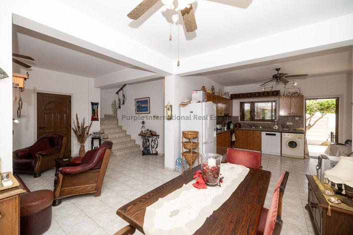 Image No.12-4 Bed Villa for sale