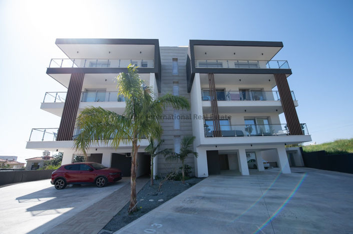 Image No.2-Appartement de 3 chambres à vendre à Germasogeia