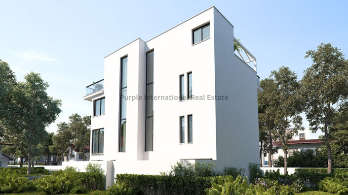 Image No.18-2 Bed Townhouse for sale