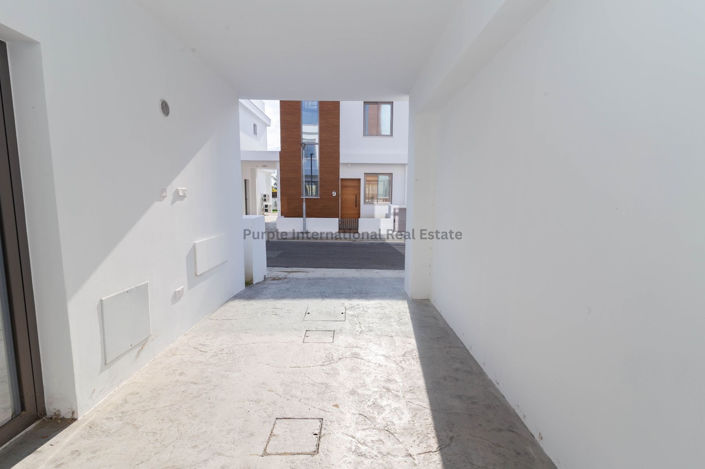 Image No.12-2 Bed Villa for sale