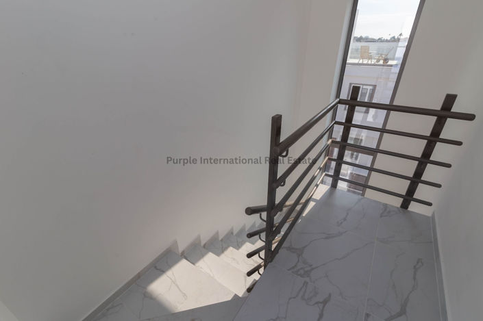 Image No.29-2 Bed Villa for sale