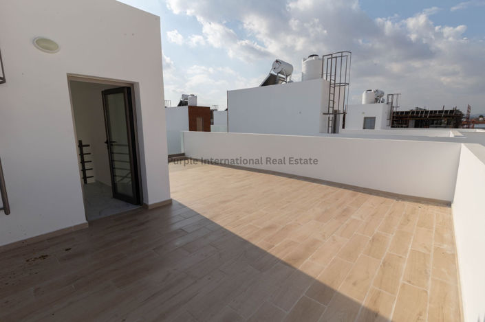 Image No.3-2 Bed Villa for sale