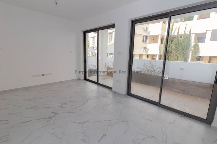 Image No.5-2 Bed Villa for sale