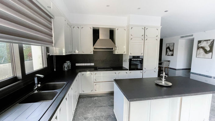 Image No.9-Villa de 5 chambres à vendre à Limassol