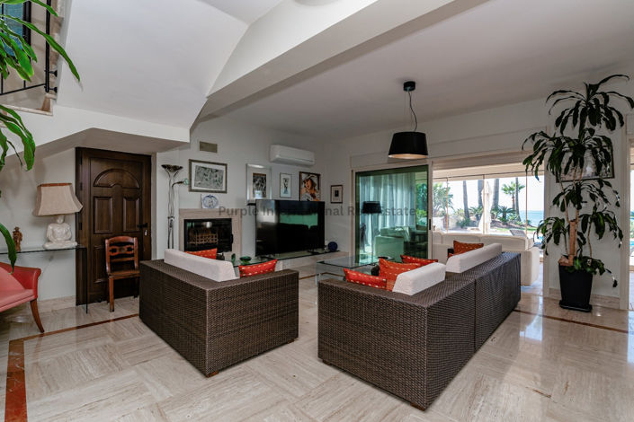 Image No.12-4 Bed Villa for sale