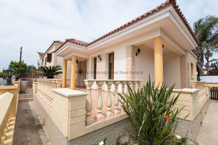 Image No.26-4 Bed Villa for sale