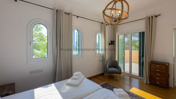 Image No.24-5 Bed Villa for sale