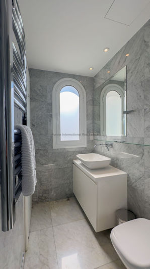 Image No.26-5 Bed Villa for sale