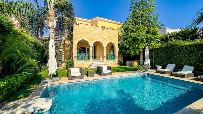 Image No.40-5 Bed Villa for sale