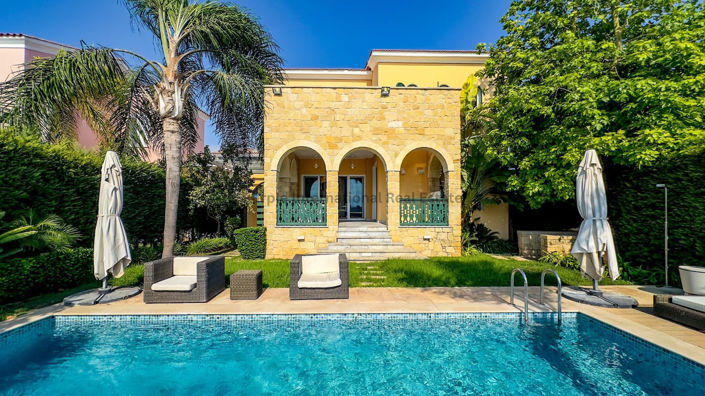 Image No.50-5 Bed Villa for sale