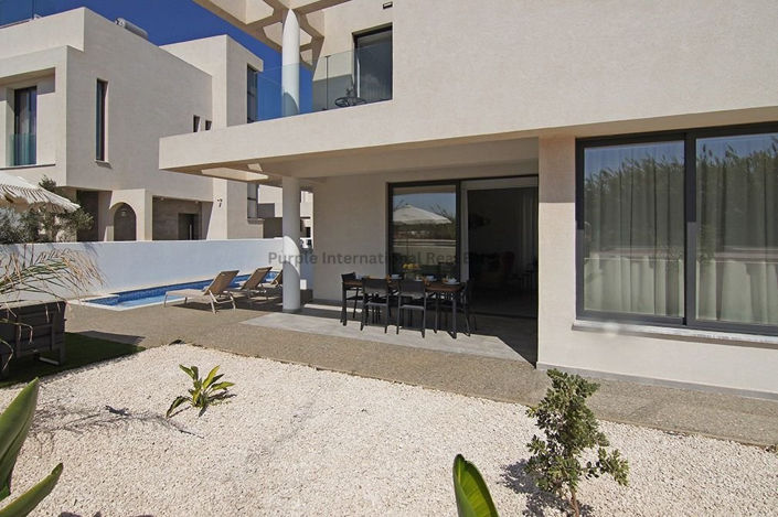 Image No.15-3 Bed Villa for sale