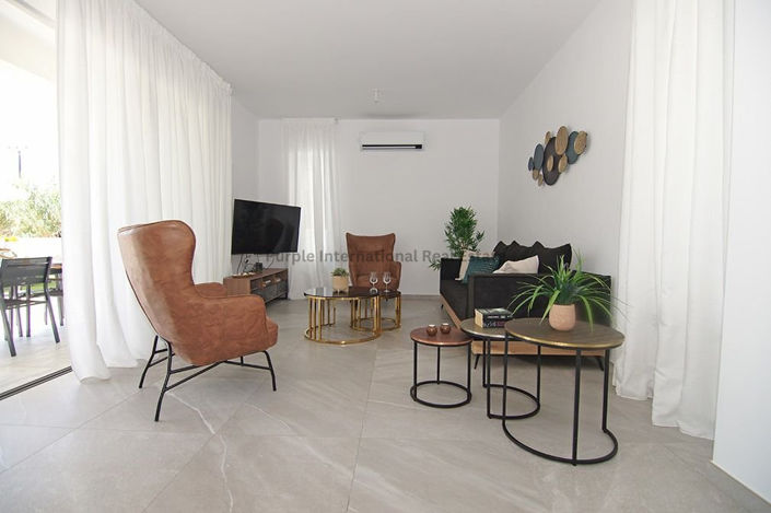 Image No.2-3 Bed Villa for sale