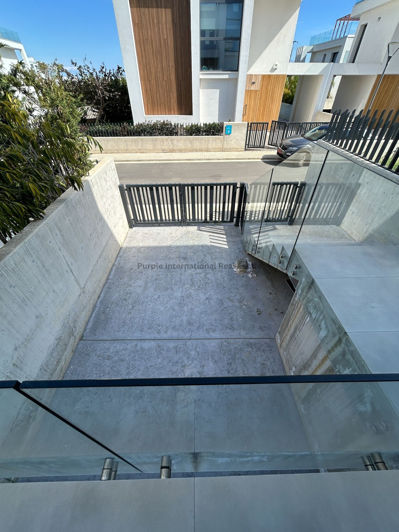 Image No.29-4 Bed Villa for sale