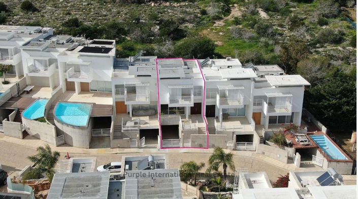 Image No.1-Maison de 3 chambres à vendre à Famagusta