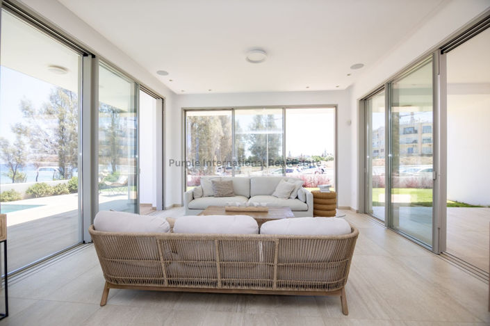 Image No.11-7 Bed Villa for sale