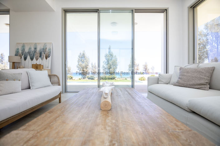 Image No.12-7 Bed Villa for sale