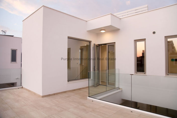 Image No.24-7 Bed Villa for sale