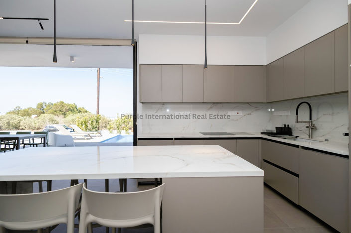 Image No.11-4 Bed Villa for sale