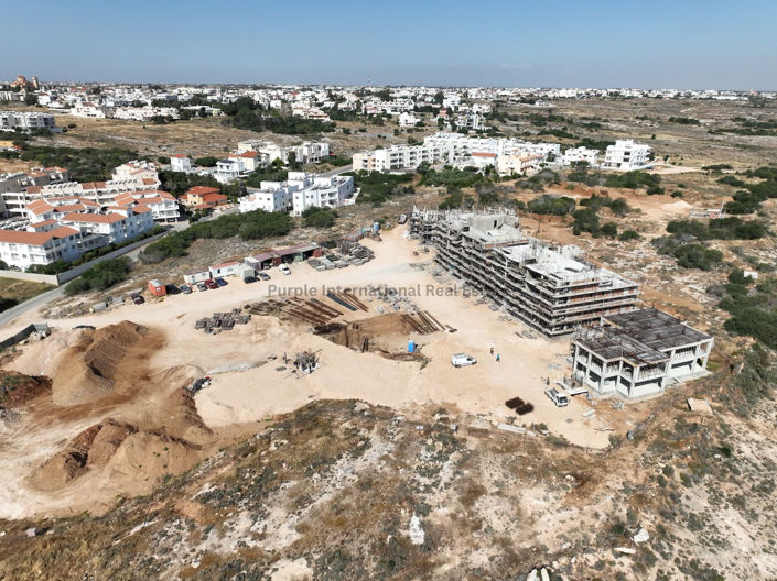 Image No.12-2 Bed Apartment for sale