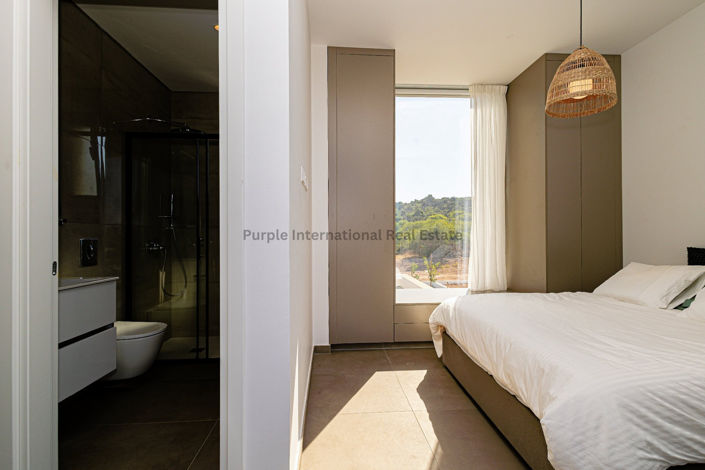 Image No.20-4 Bed Villa for sale