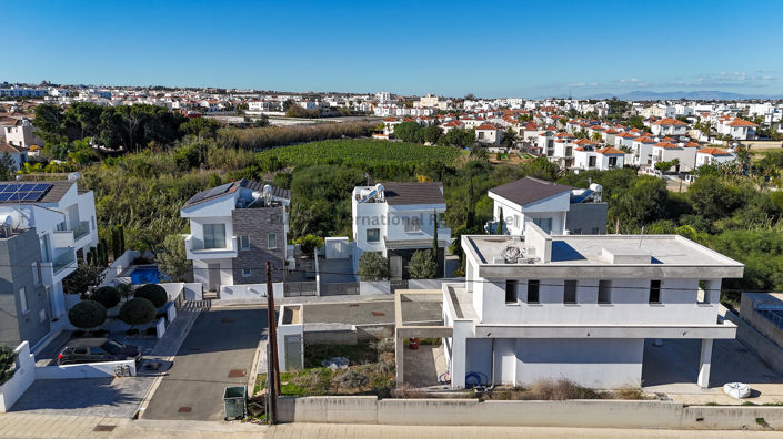 Image No.15-4 Bed Villa for sale