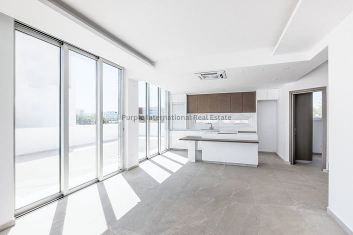 Image No.3-4 Bed Villa for sale