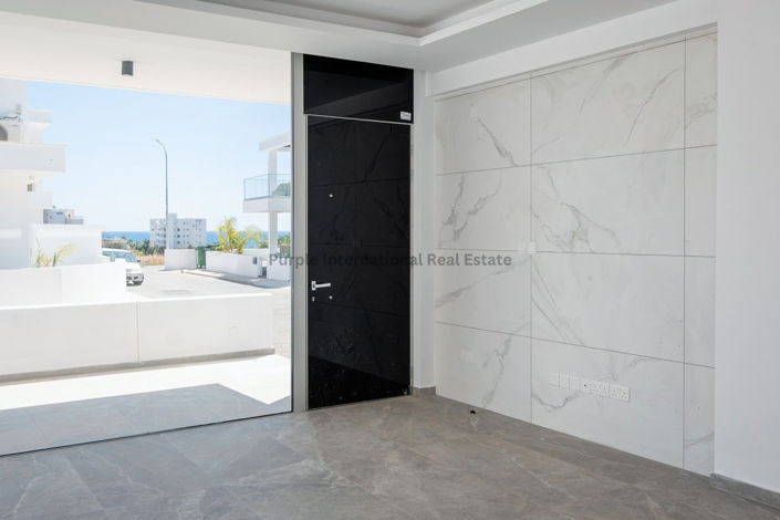 Image No.8-4 Bed Villa for sale