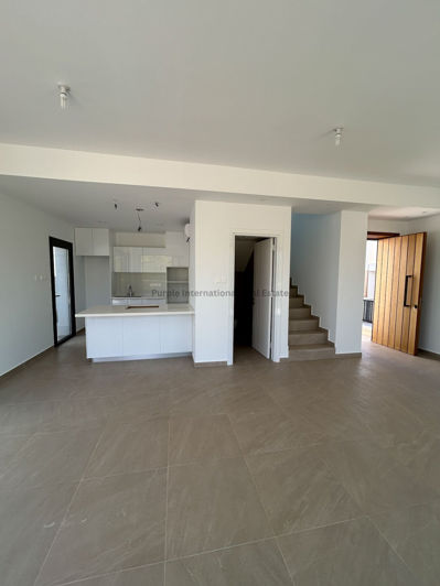 Image No.3-Villa de 3 chambres à vendre à Protaras