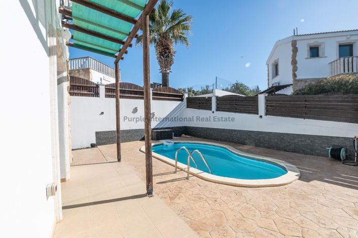 Image No.13-2 Bed Villa for sale