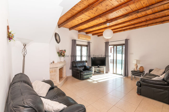 Image No.24-2 Bed Villa for sale