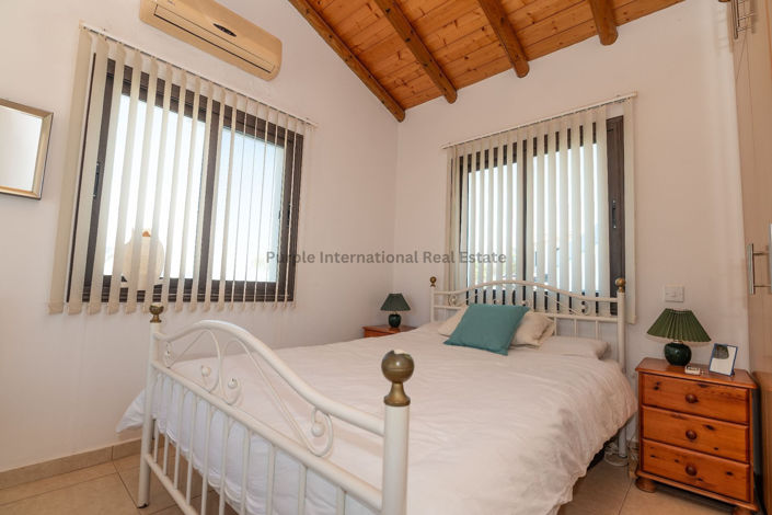 Image No.33-2 Bed Villa for sale