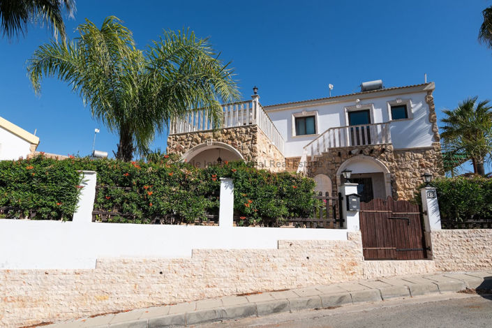 Image No.41-2 Bed Villa for sale