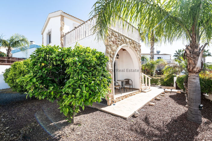 Image No.6-2 Bed Villa for sale