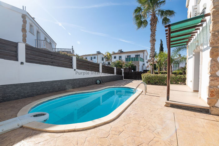 Image No.8-2 Bed Villa for sale