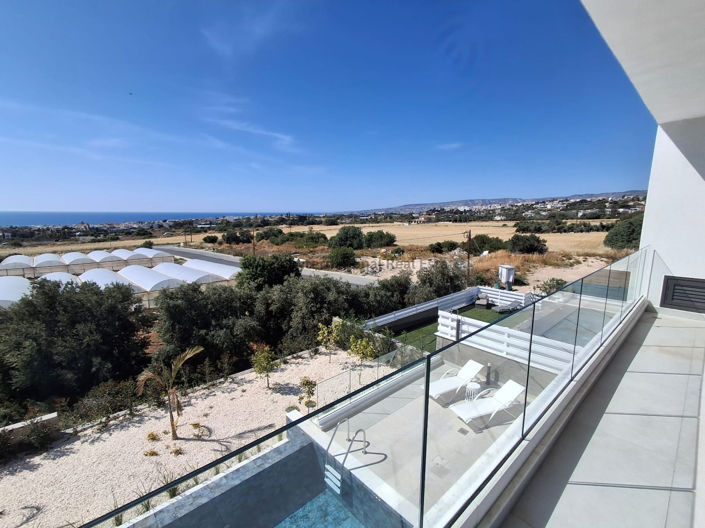 Image No.20-3 Bed Villa for sale