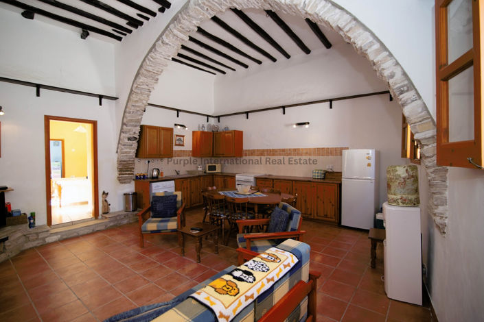 Image No.14-4 Bed House for sale