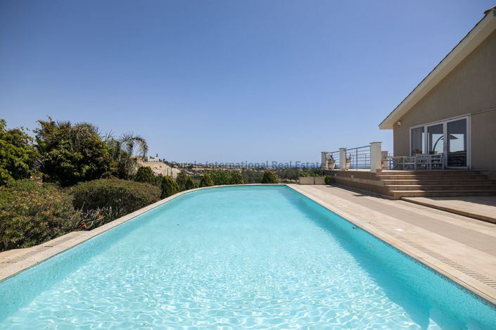 Image No.12-5 Bed Villa for sale