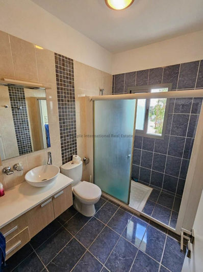 Image No.19-6 Bed Villa for sale