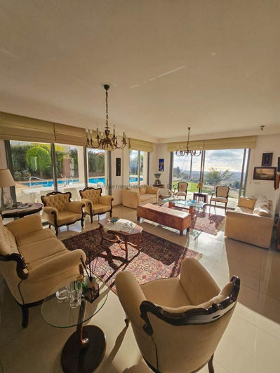 Image No.7-6 Bed Villa for sale