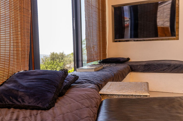 Image No.15-3 Bed House for sale