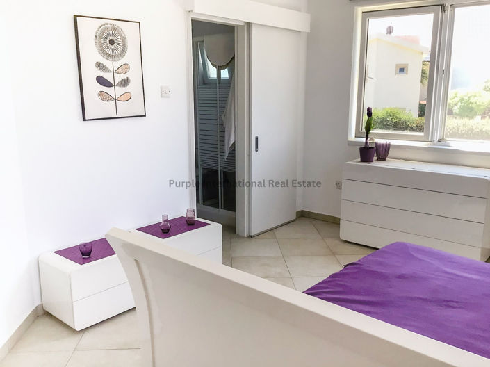 Image No.13-2 Bed Villa for sale