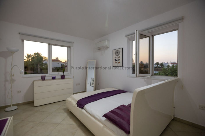 Image No.14-2 Bed Villa for sale