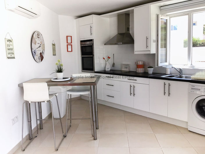 Image No.5-2 Bed Villa for sale