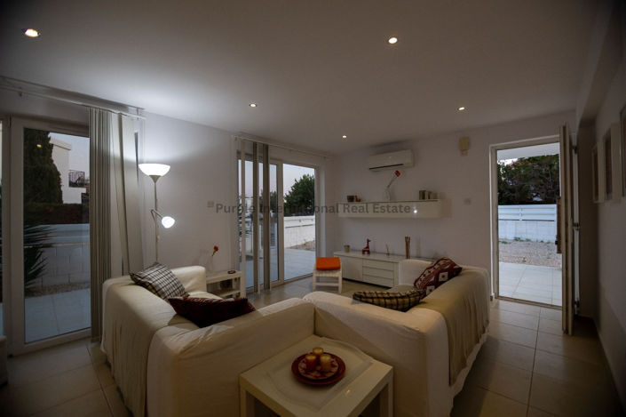 Image No.7-2 Bed Villa for sale