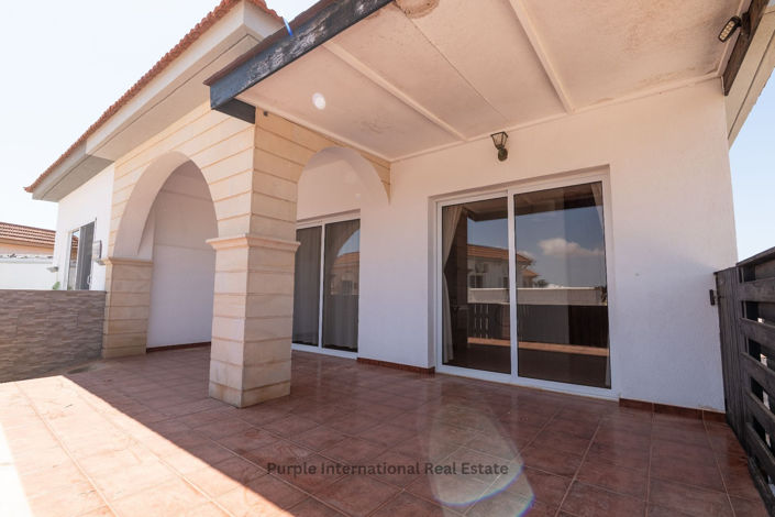 Image No.1-1 Bed Bungalow for sale