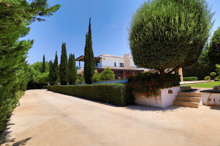 Image No.40-4 Bed Villa for sale