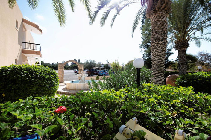 Image No.17-Un hôtel à vendre à Kissonerga