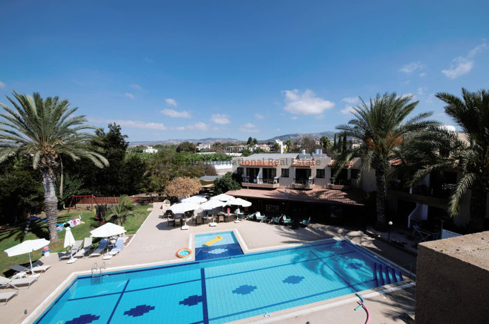 Image No.31-Un hôtel à vendre à Kissonerga