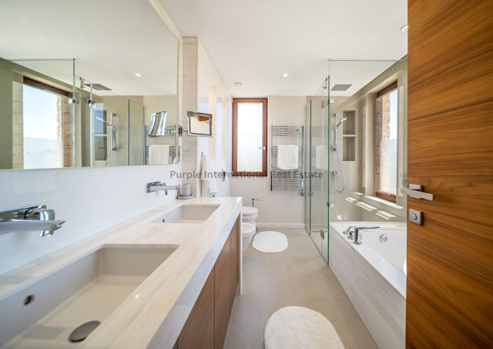 Image No.43-6 Bed Villa for sale